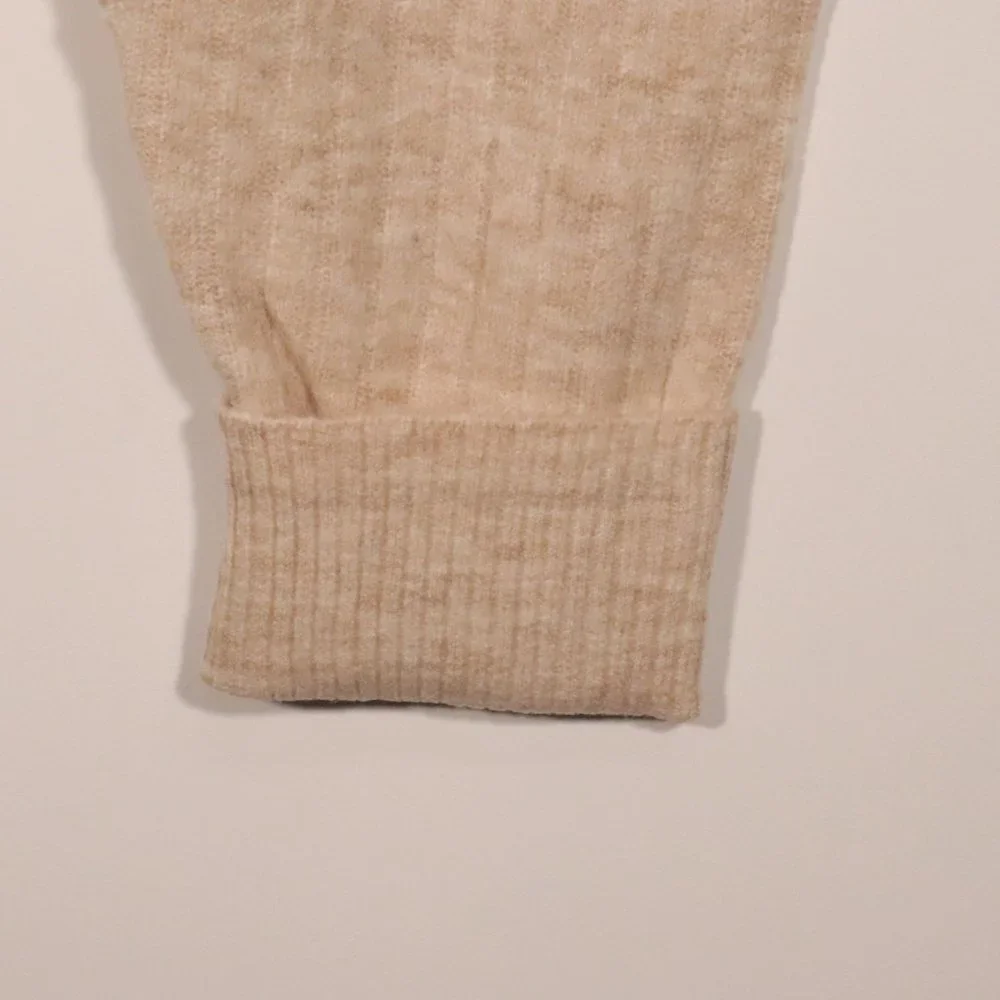 NWT Free People X Revolve Around the Clock Jogger in Oatmeal - Picture 6 of 13